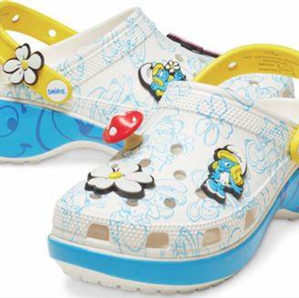 Smurfette Platform Crocs Collab - Picture 11 of 12